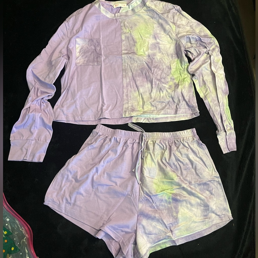 pajama set
